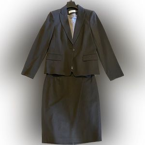 Calvin Klein Skirt & Jacket Suit - Size 6, fits like 8 - Gently Used, Pr…